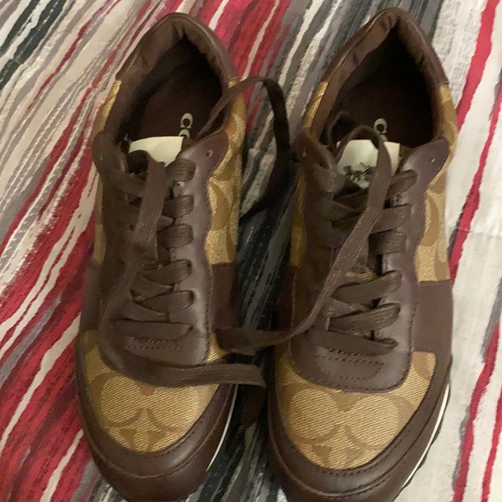 Authentic coach shoes